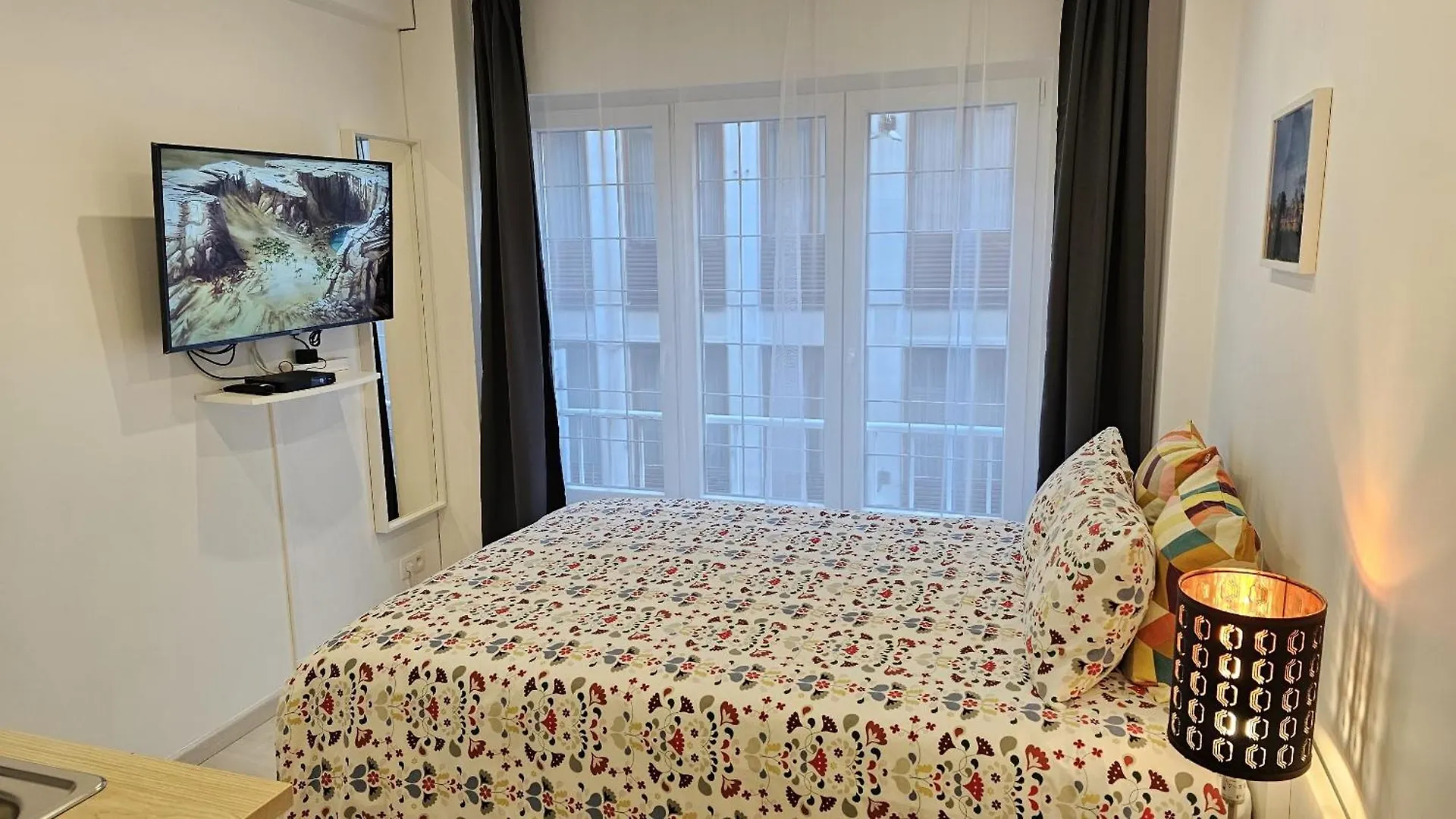 Apartment Chez Esmara Et Philippe Brussels Belgium